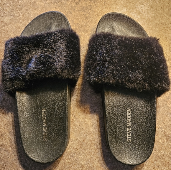 Steve Madden Summer Sandles - Picture 1 of 3